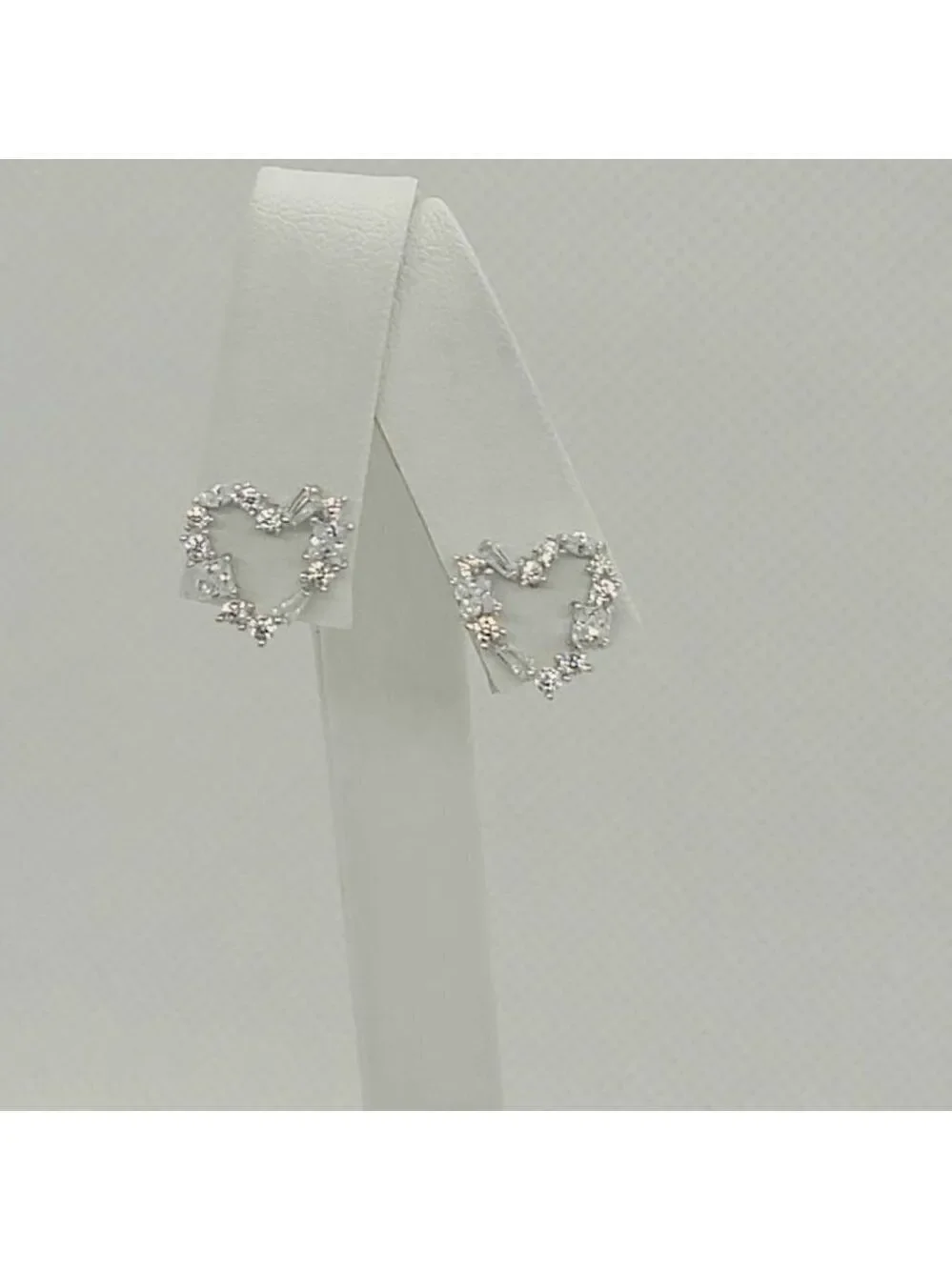 Brand New Sterling Silver 925 Heart With cubic zirconia Stones  Earrings